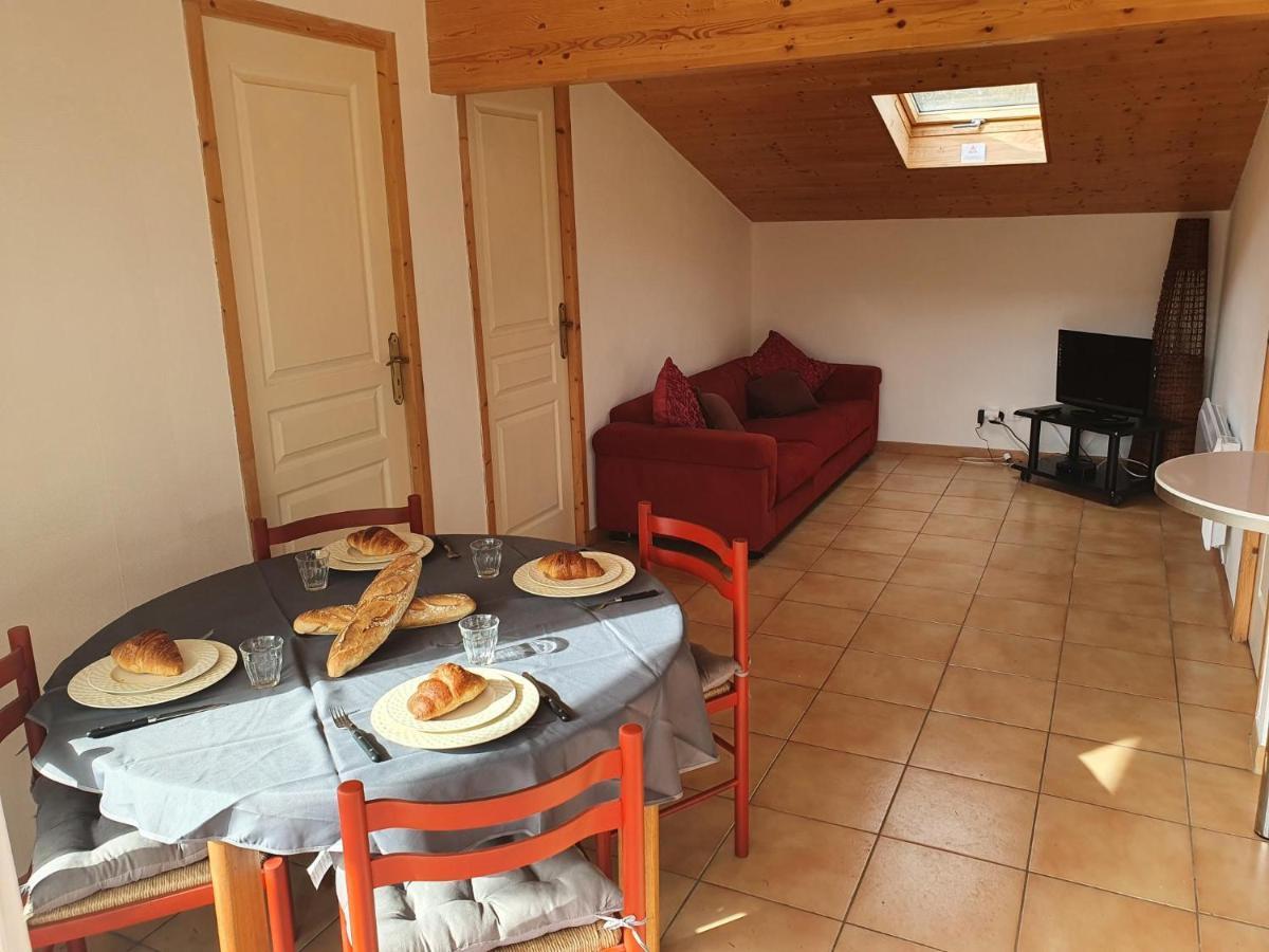 Moulin Du Pommier Glamping & Camping Saulgond 외부 사진