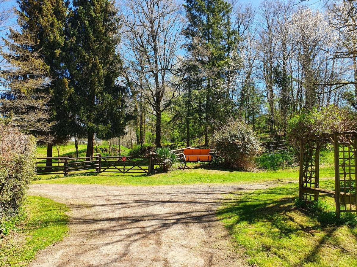 Moulin Du Pommier Glamping & Camping Saulgond 외부 사진